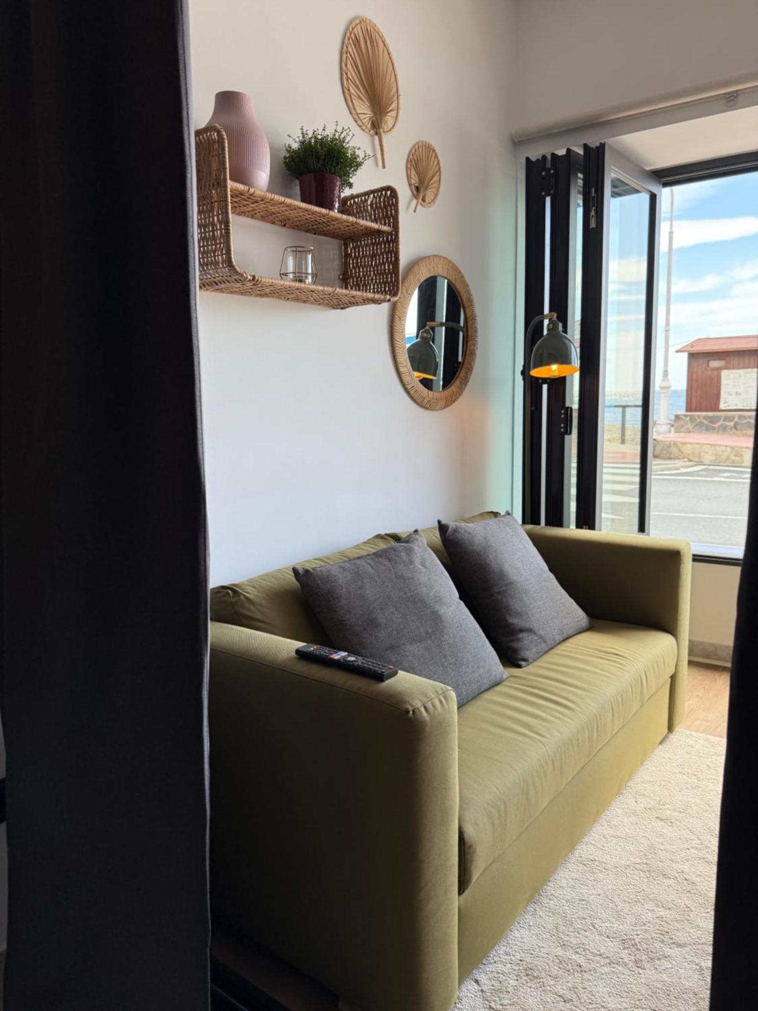 Victoria Loft Bed & Breakfast Кастел де Феро Екстериор снимка
